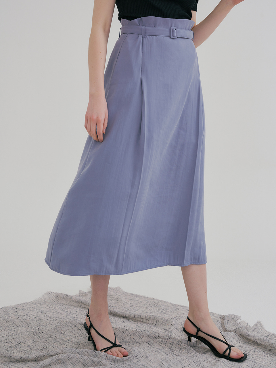 monts 1460 pintuck belt A-line skirt (blue)