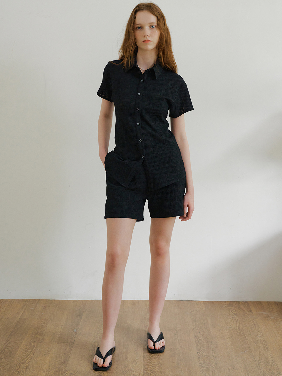 (set) wavy slim fit shirt (black)+wavy banding shorts (black)